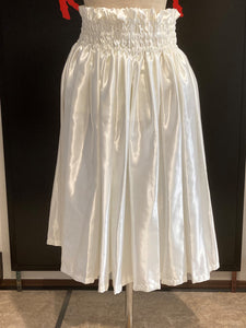 パウドレス サテン パールホワイト 80センチ丈 3連ゴム Ｗ-003
